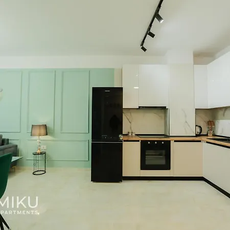 Daire Miku Apartment-elegant 1bd At Olympic