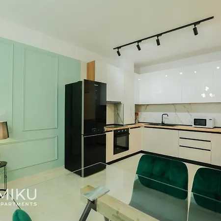Daire Miku Apartment-elegant 1bd At Olympic *